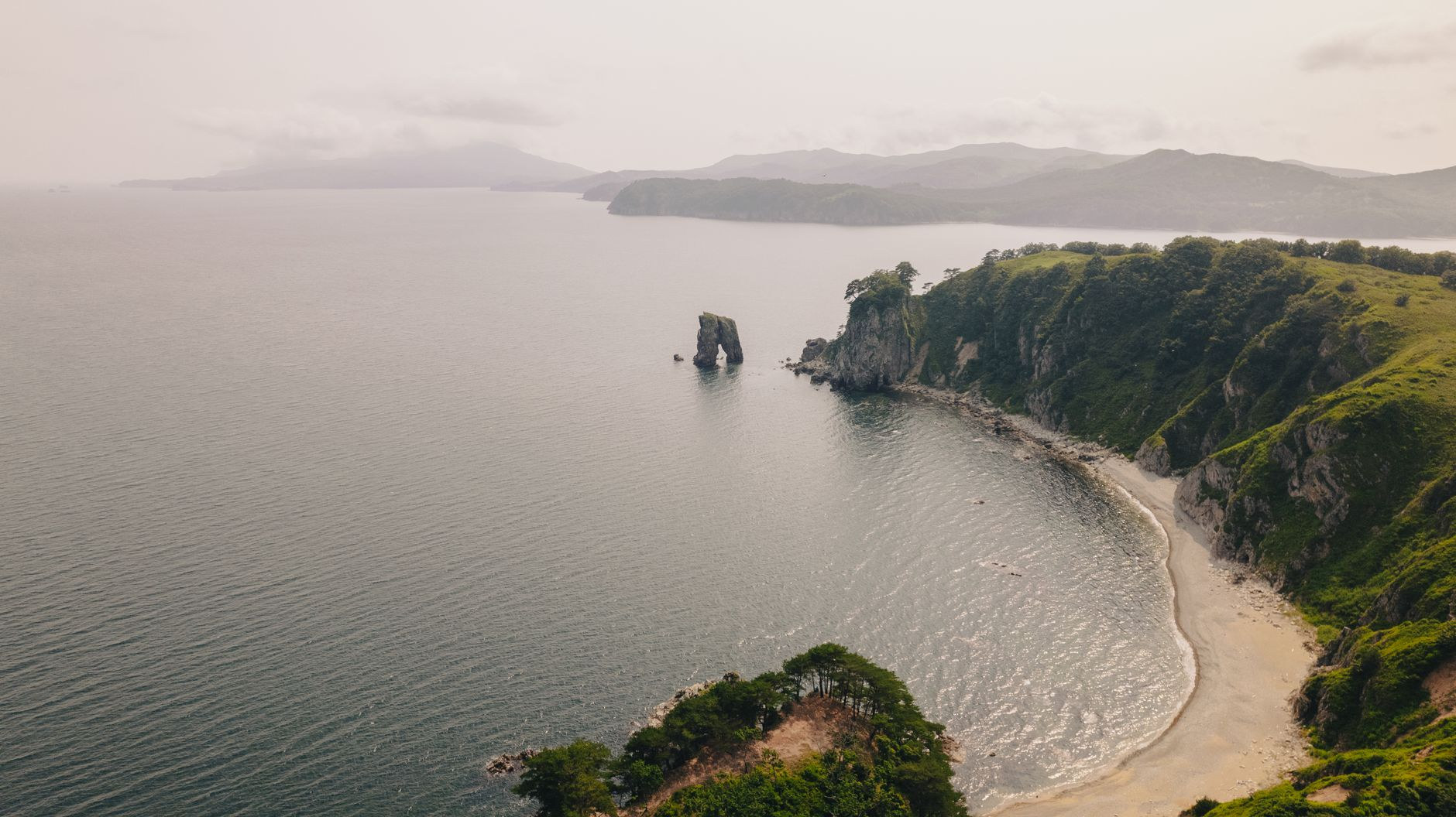 Scotts Head peninsula separating the Caribbean Sea and Atlantic Ocean