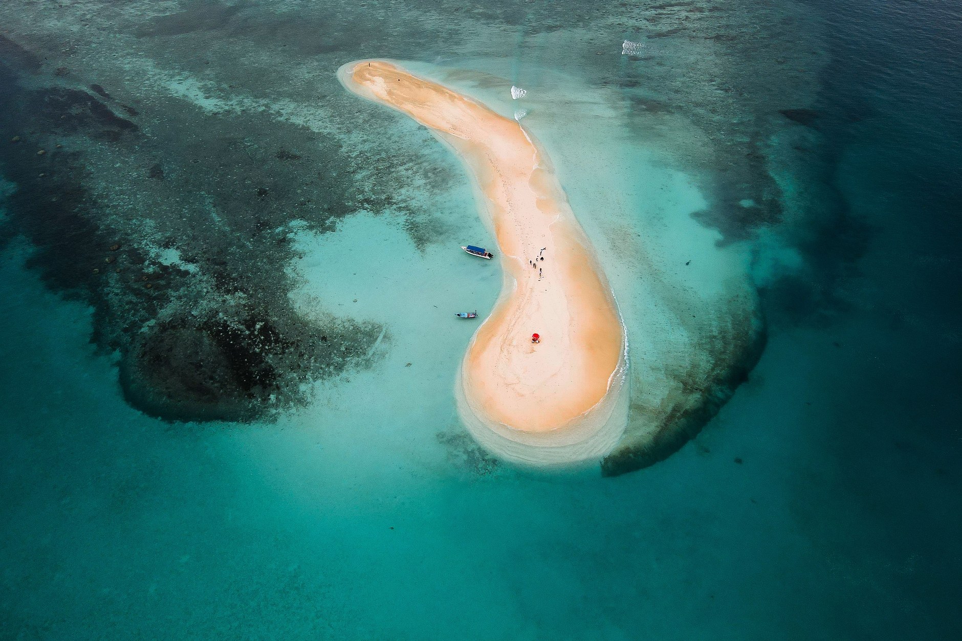 Turquoise shallow lagoon and coral reef barrier of the Tobago Cays Marine Reserve