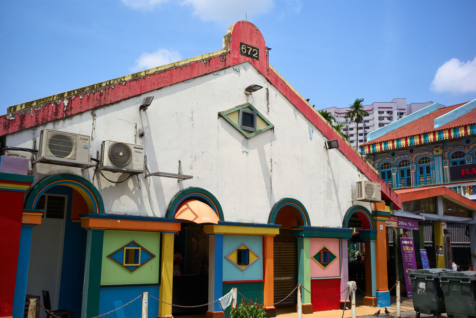 Intricate, colorful facade of Sri Veeramakaliamman Temple