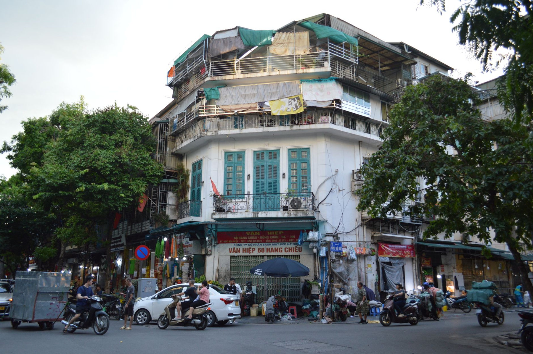A street corner in Hanoi's Old Quarter