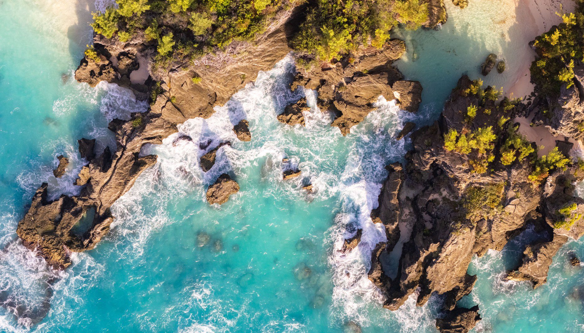 Bermuda Travel Guide: Pink Sand Trails, St. George’s & Island Transit