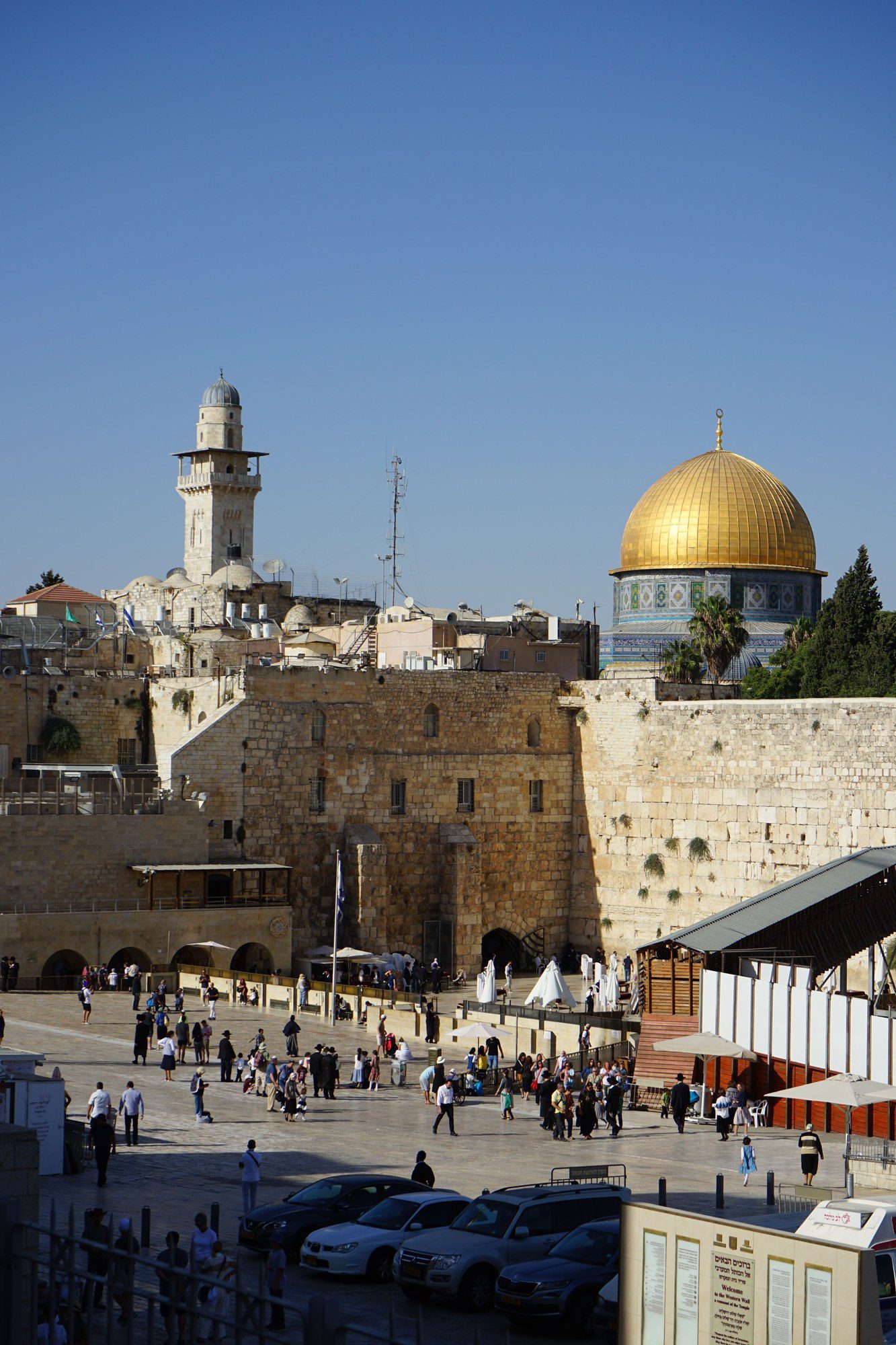 Israel Travel Guide: Practical Planning, Transit Realities & Regional Context