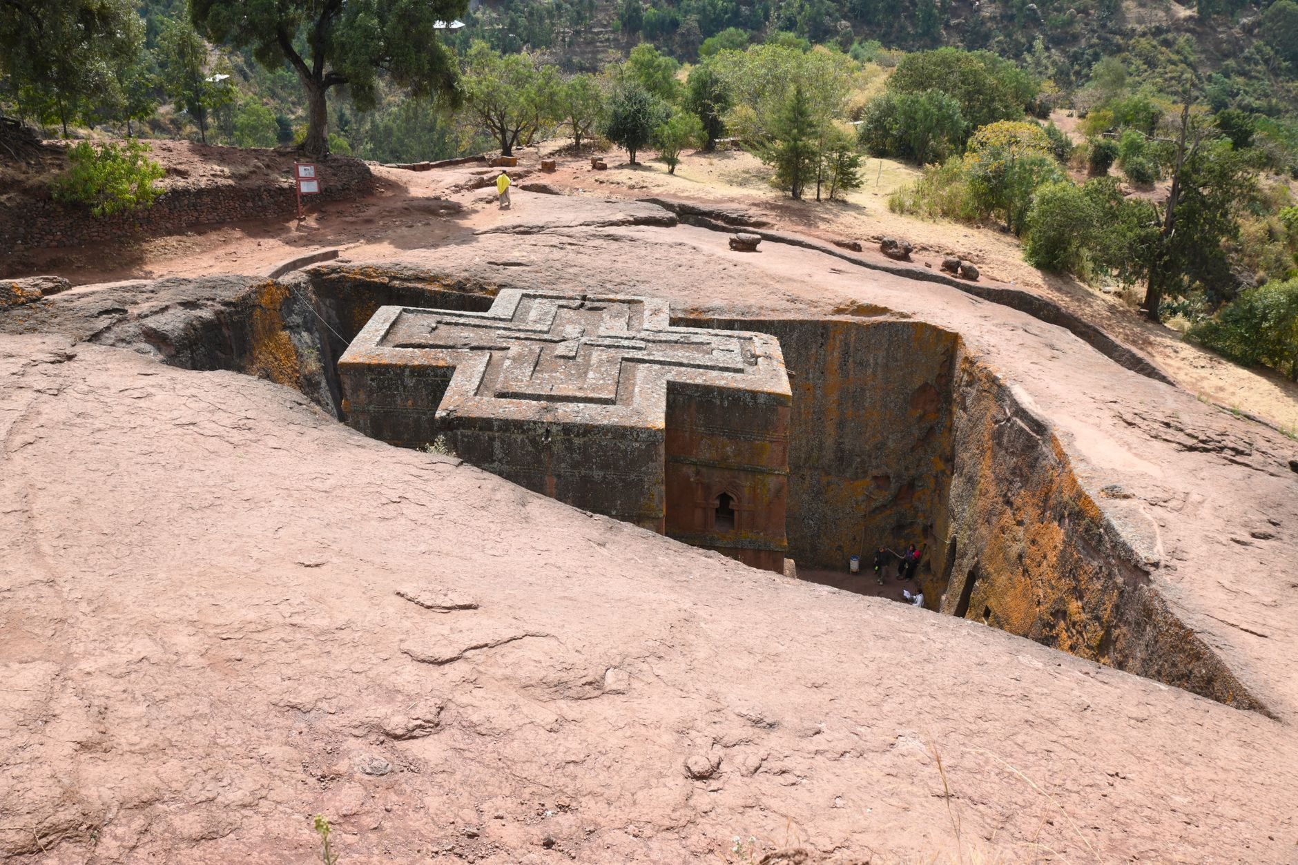 Faith, Fossils, and Rift Valley Waters: An 8-Day Defensible Ethiopia Itinerary