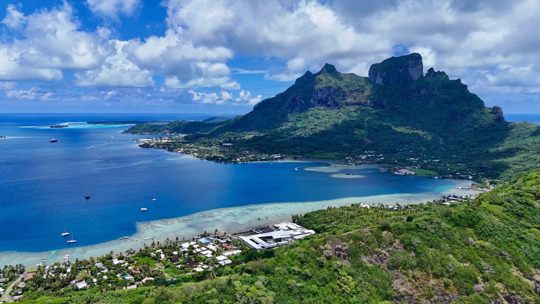 Tahiti, Moorea, and Bora Bora: A Realistic 10-Day French Polynesia Island Route