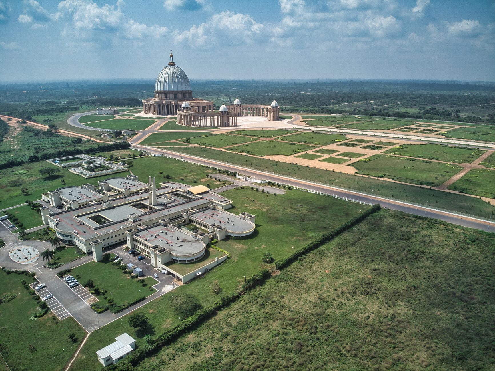 Abidjan, Grand-Bassam, and Yamoussoukro: A Realistic 7-Day Ivory Coast Circuit