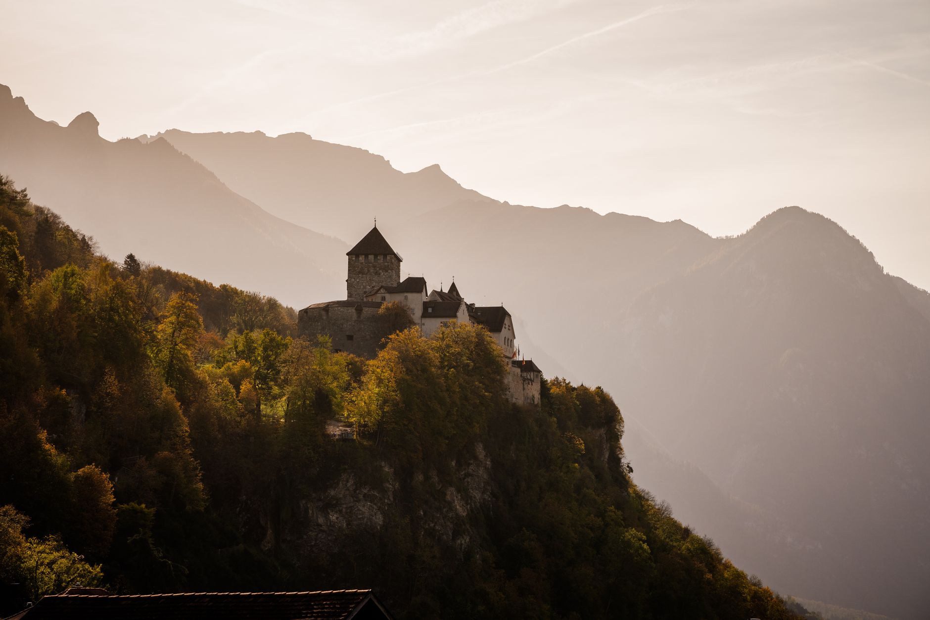 Castles, Crags, and Käsknöpfle: A 3-Day Liechtenstein Alpine Itinerary