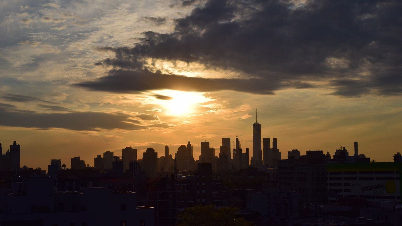 Panoramic view of the Midtown Manhattan skyline at golden hour