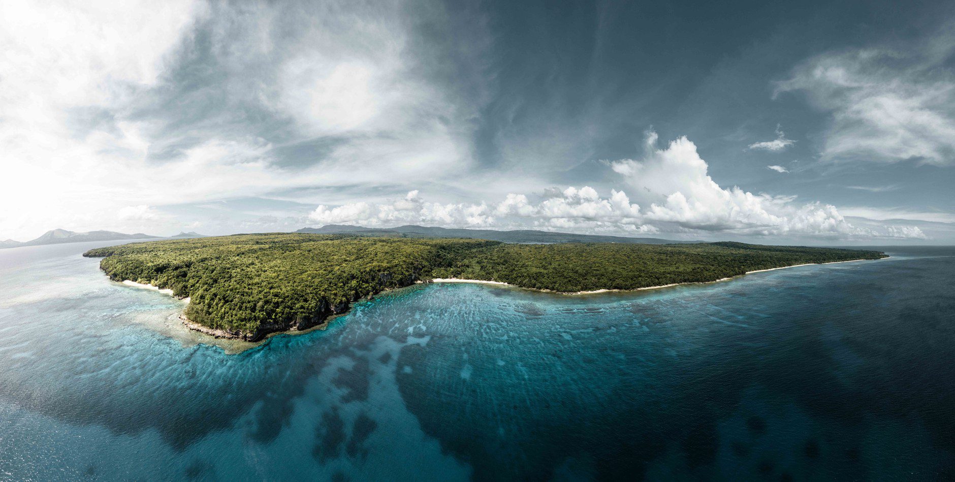 Vanuatu Travel Guide: Efate, Tanna Volcano & Espiritu Santo Routes